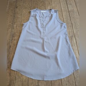 Women's Spadehill Gray Sleeveless Vneck Blouse Size Medium